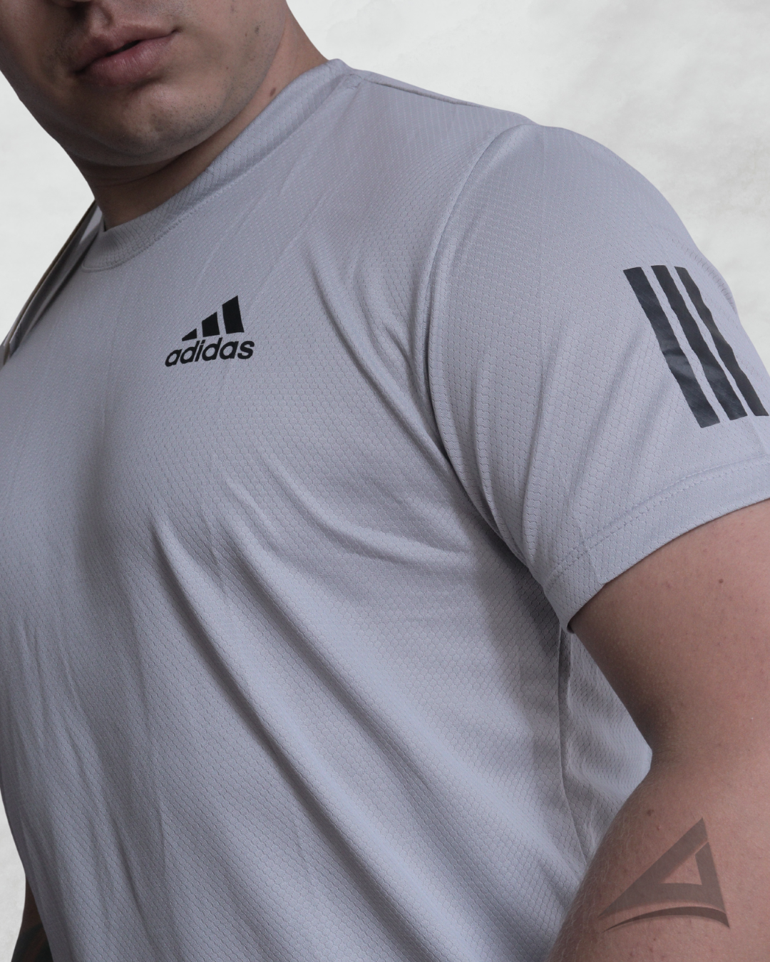 Conjunto Dri-Fit: Camiseta + Shorts - Adidas
