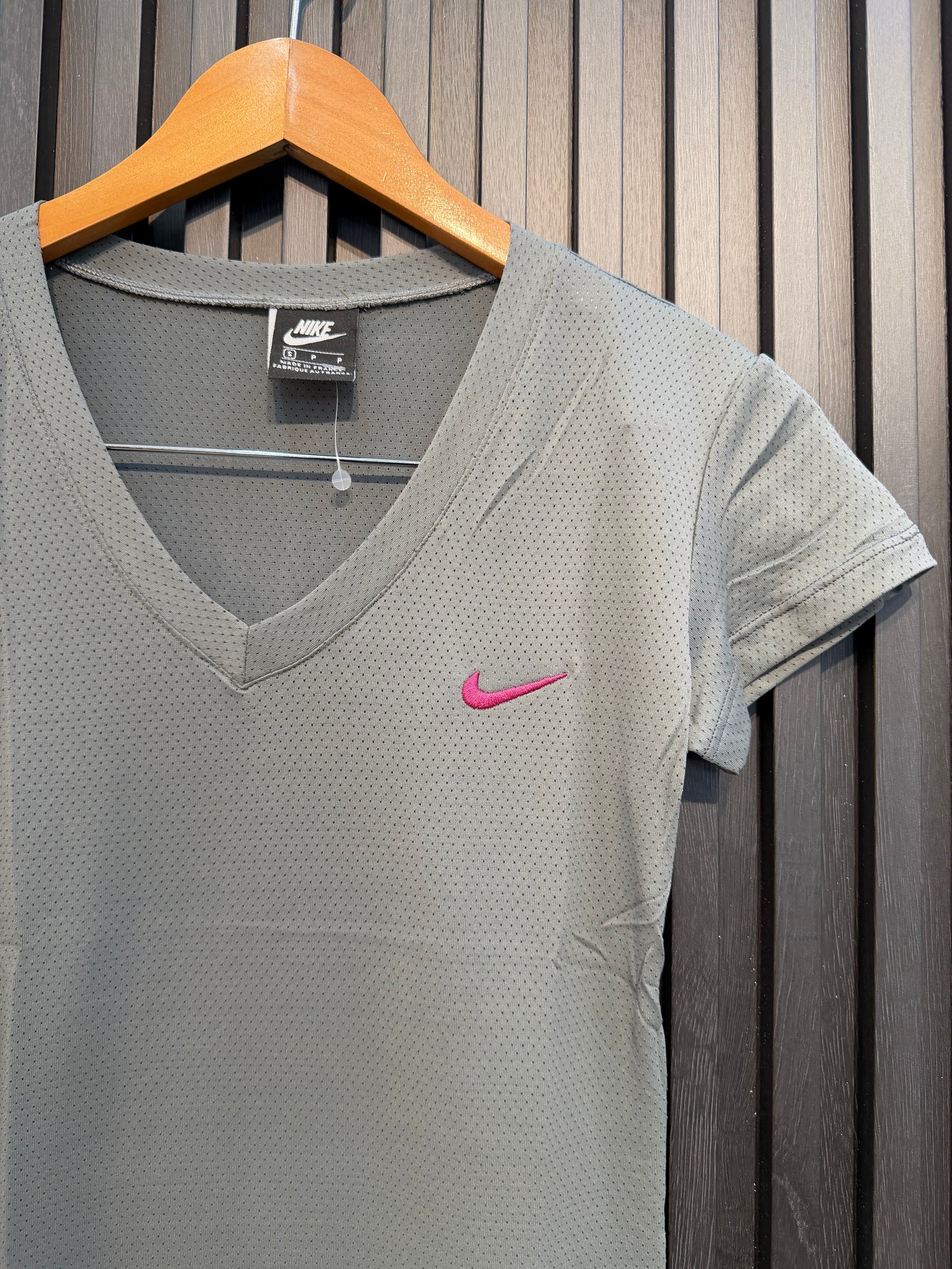 Camiseta Dri-Fit Nike – Feminino