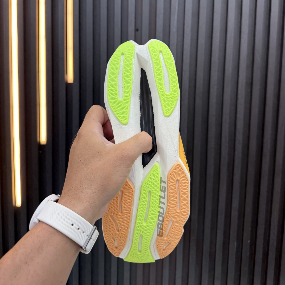 NB Fuelcell Rebel V4