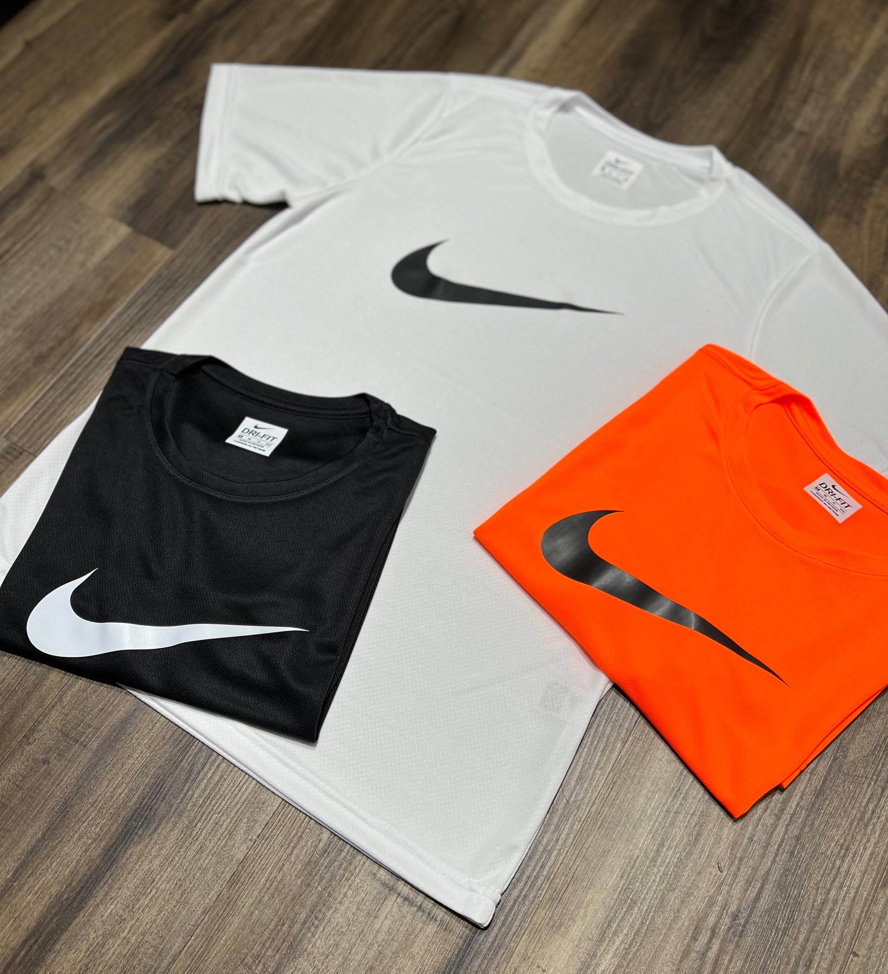Kit com 3 camisetas nike dri-fit
