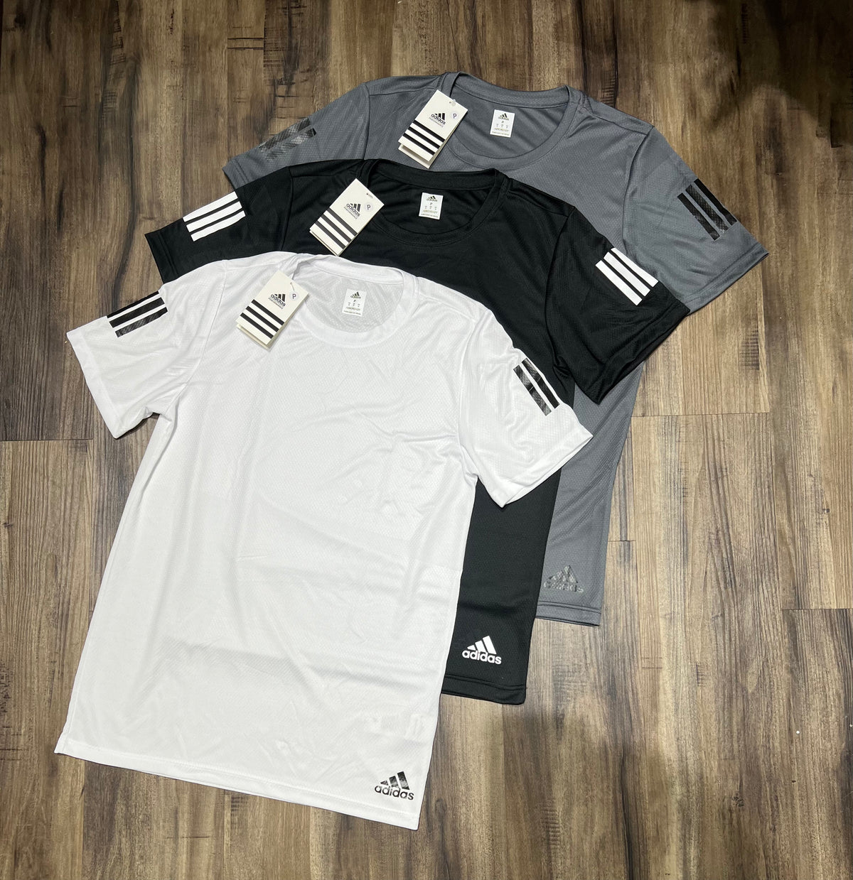 Kit com 3 camisetas dri-fit adidas
