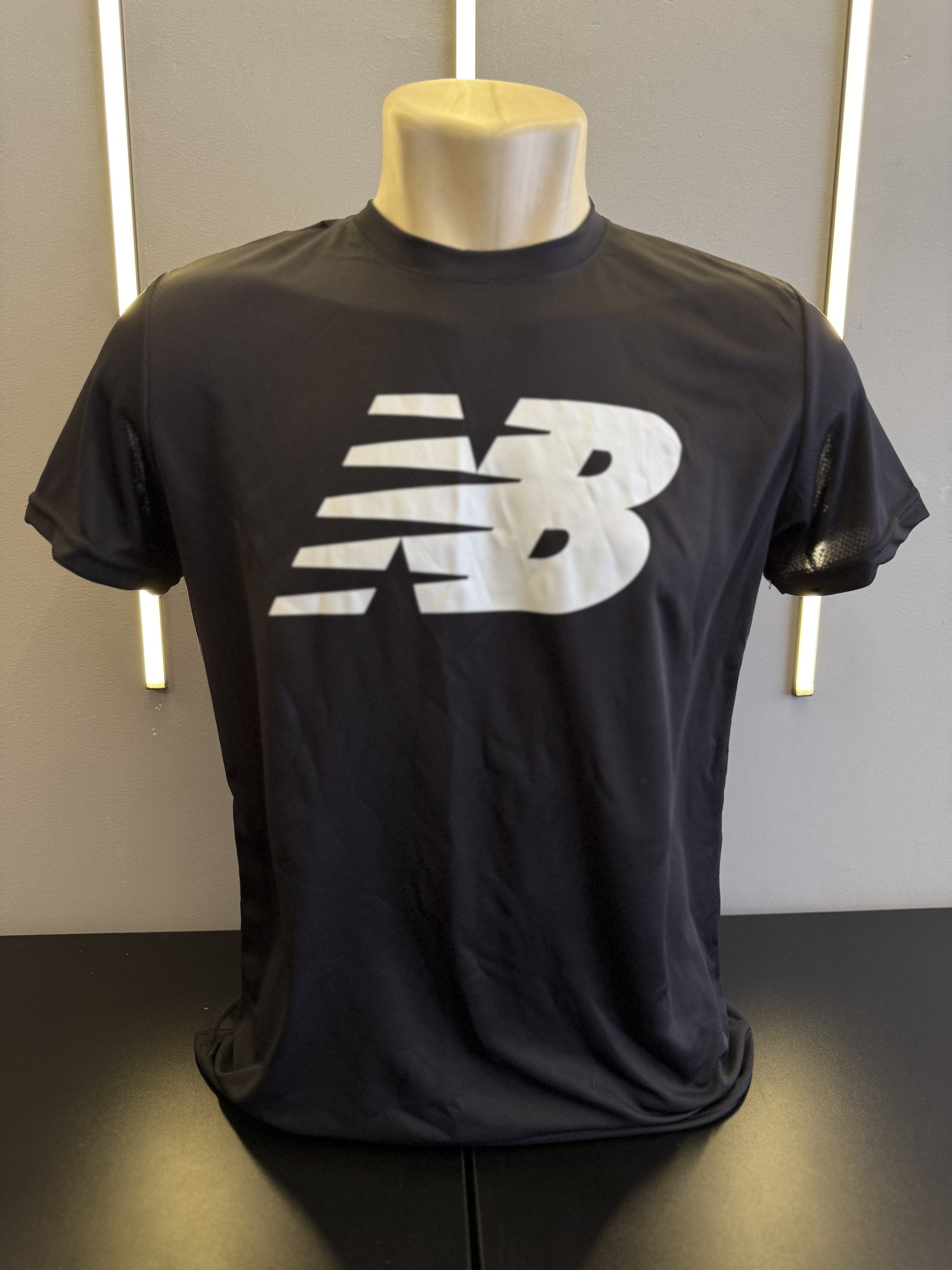 Camiseta new balance dri-fit unidade