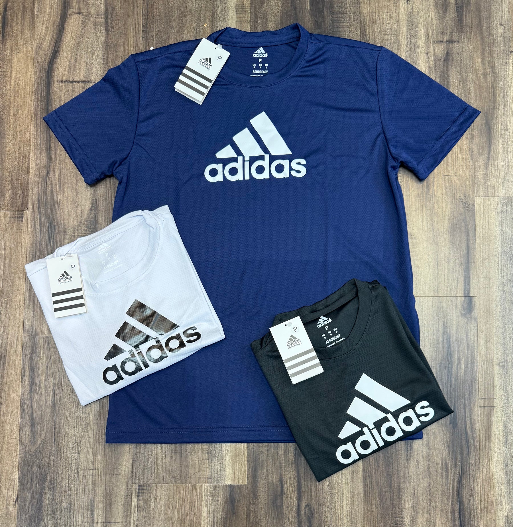Kit com 3 camisetas dri-fit adidas