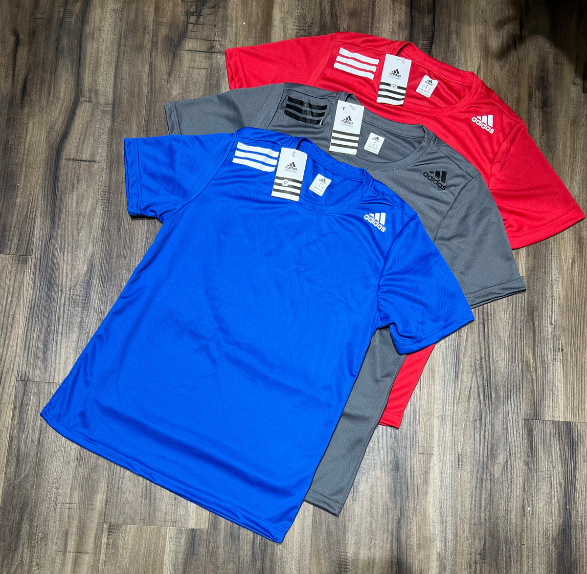 Kit com 3 camisetas dri-fit adidas