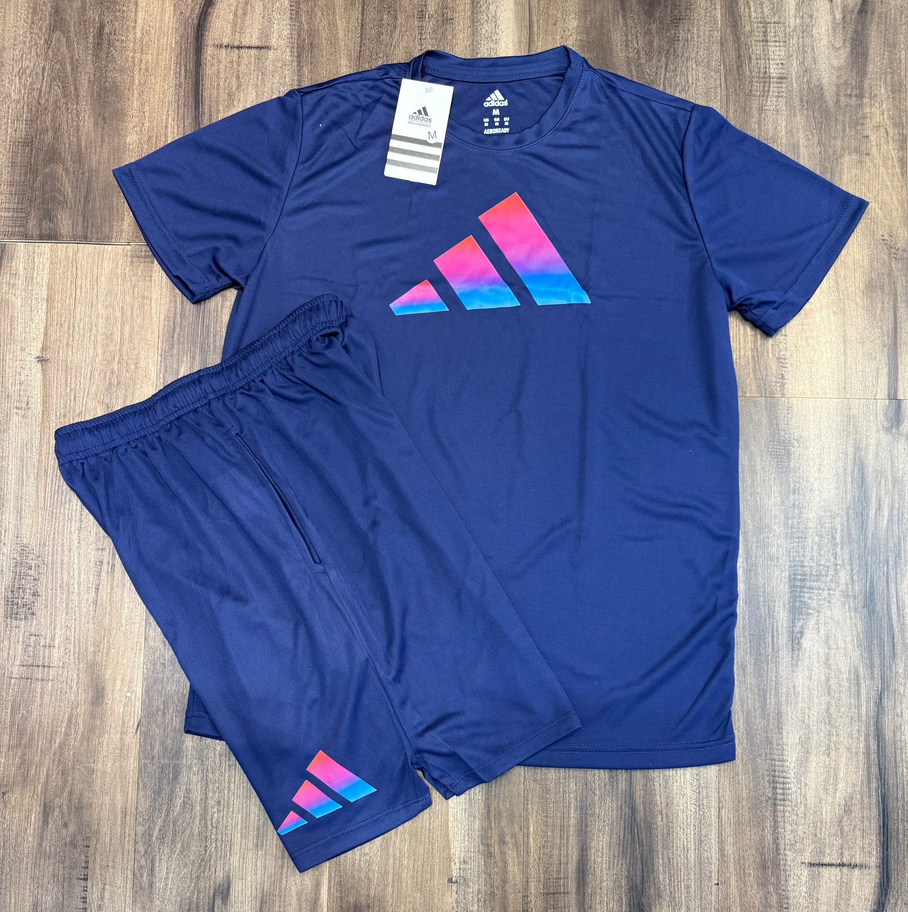 Conjunto Dri-Fit: Camiseta + Shorts - Adidas