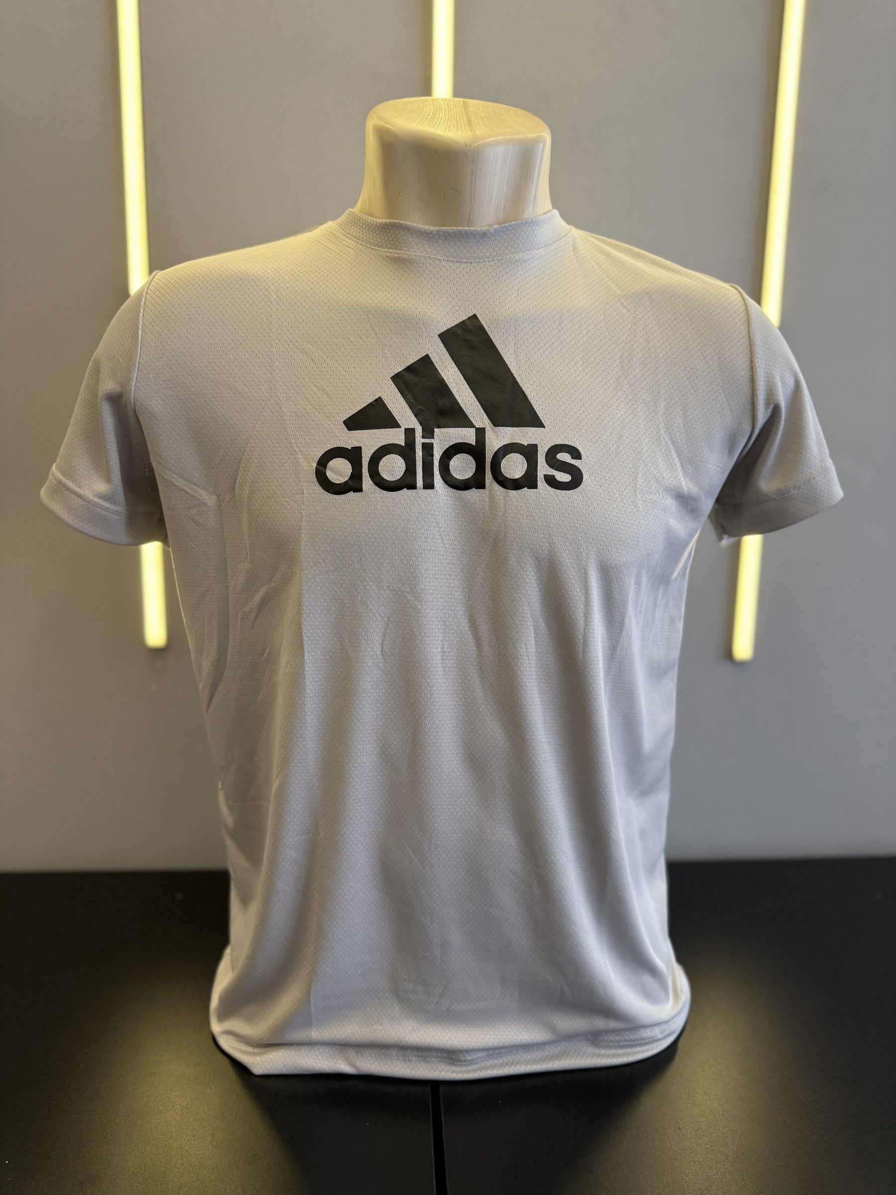 Camiseta adidas dri-fit unidade