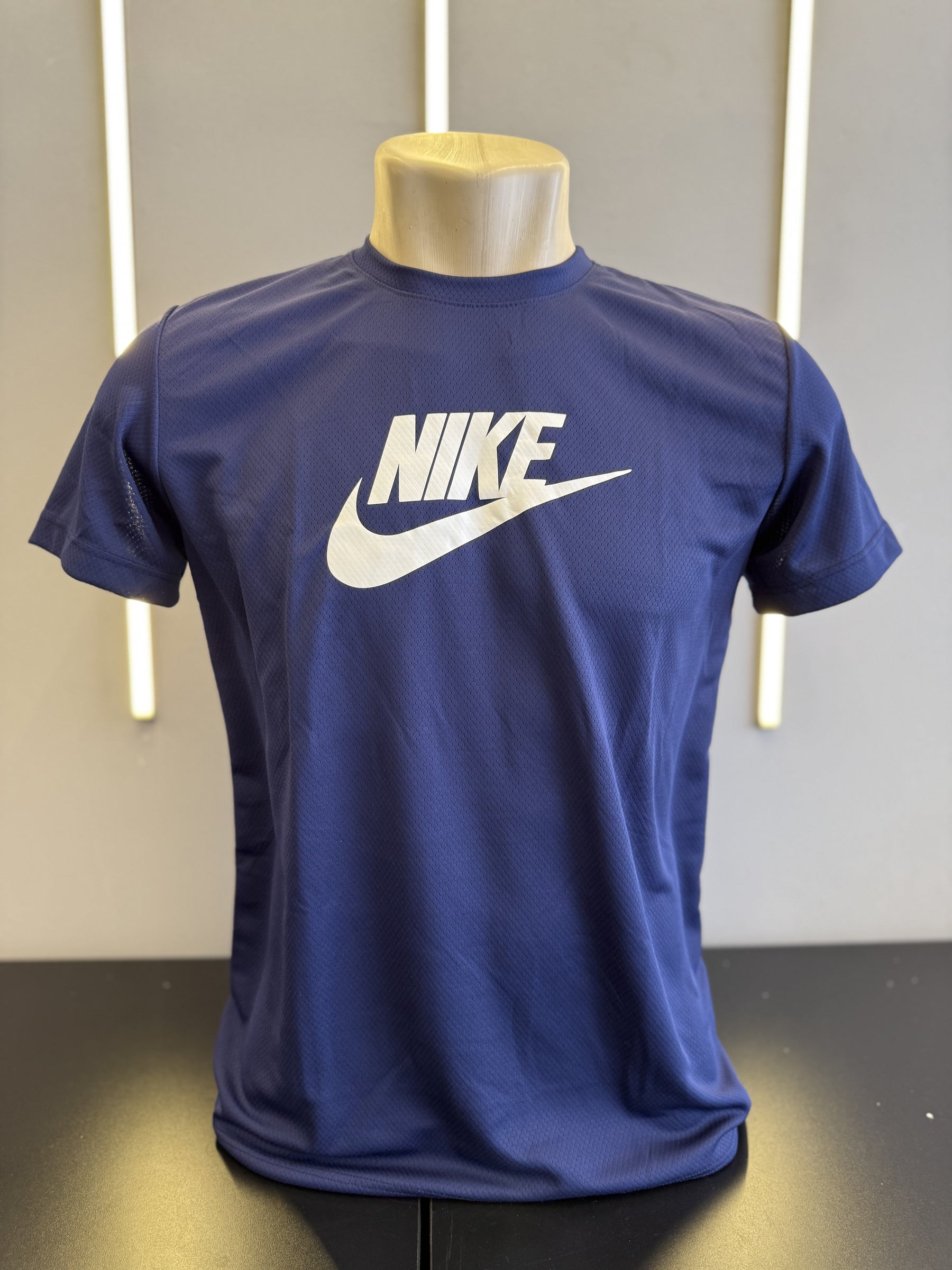 Camiseta nike dri-fit unidade