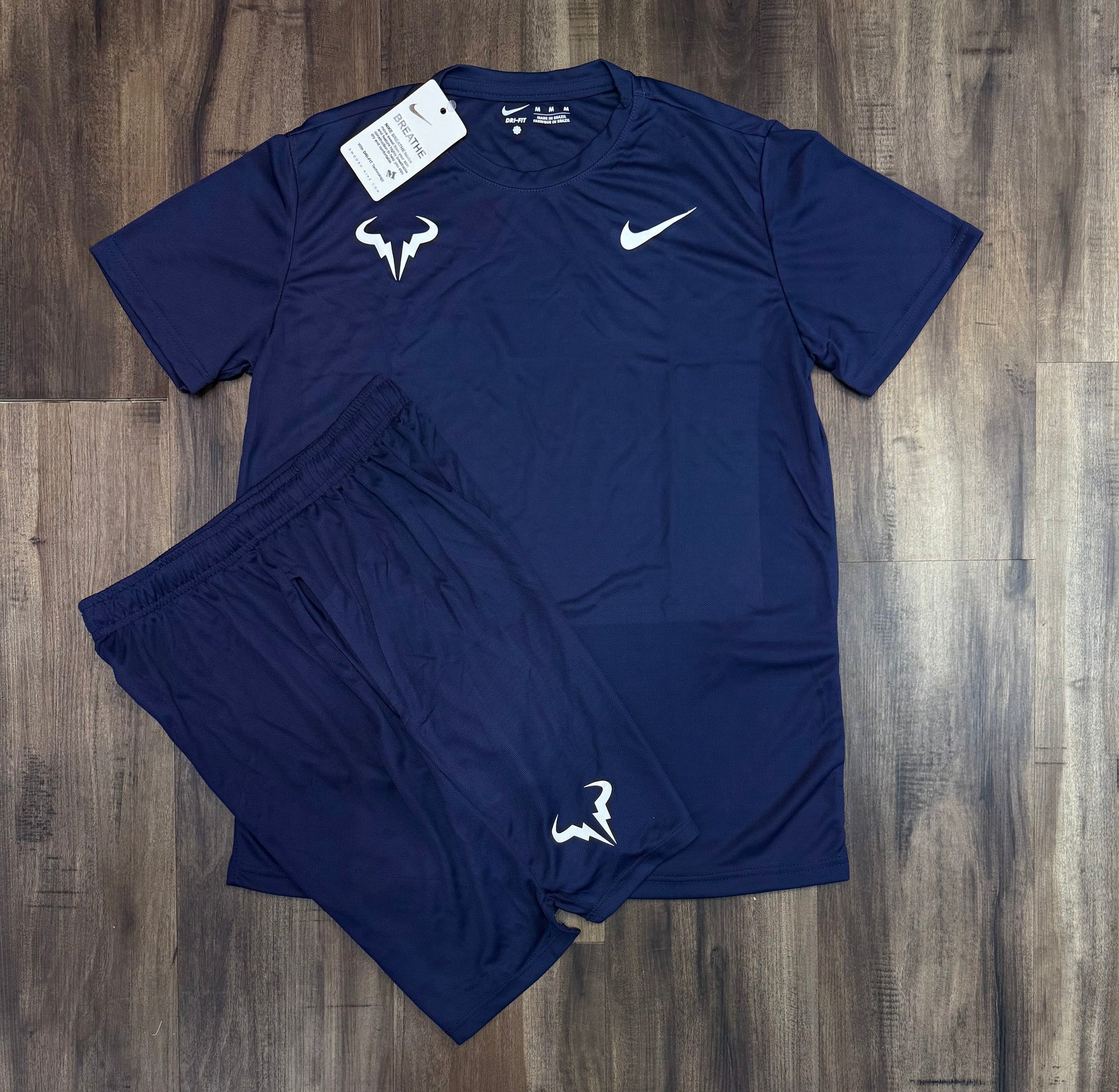 Conjunto Dri-Fit: Camiseta + Shorts - Nike