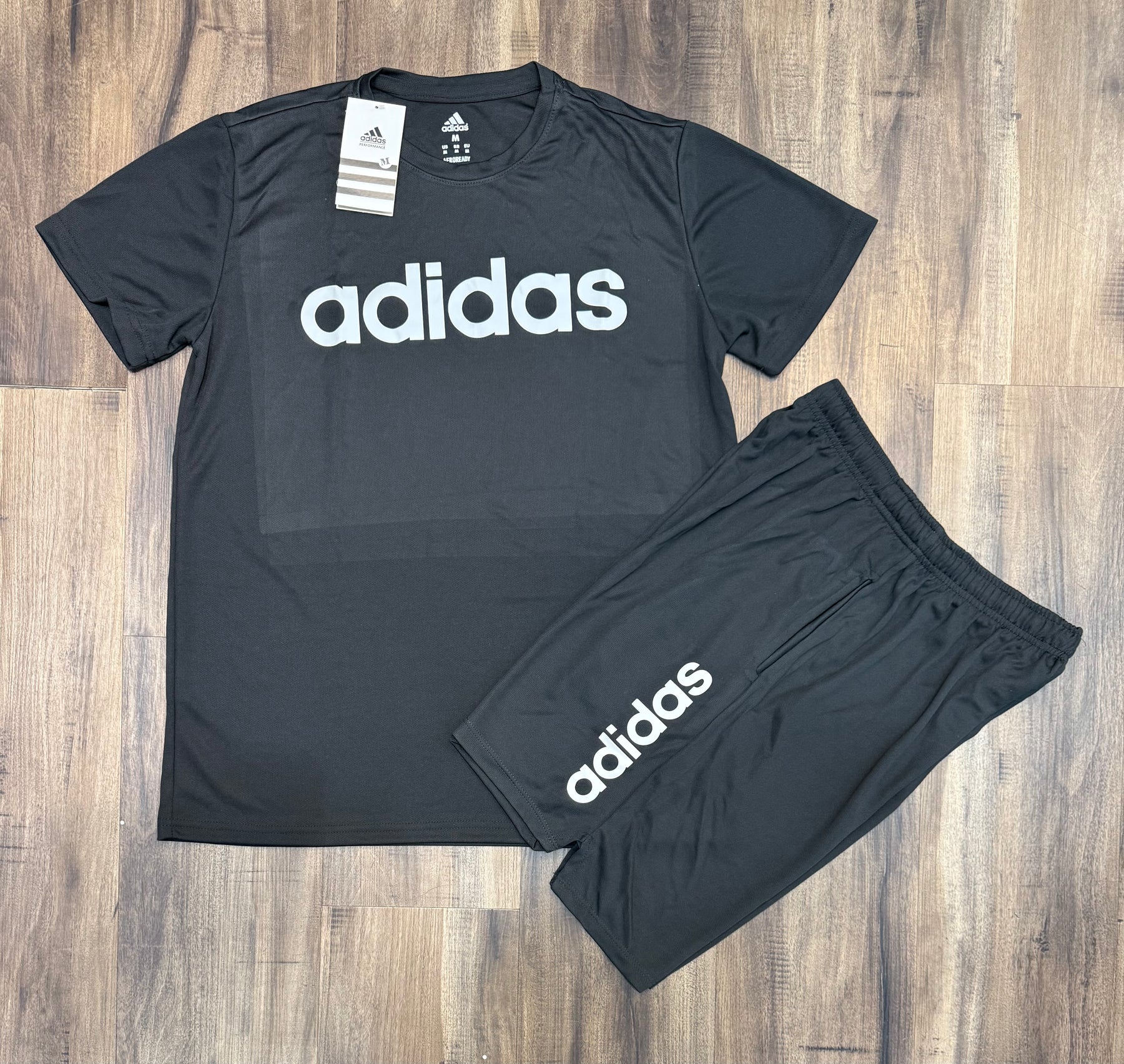 Conjunto Dri-Fit: Camiseta + Shorts - Adidas