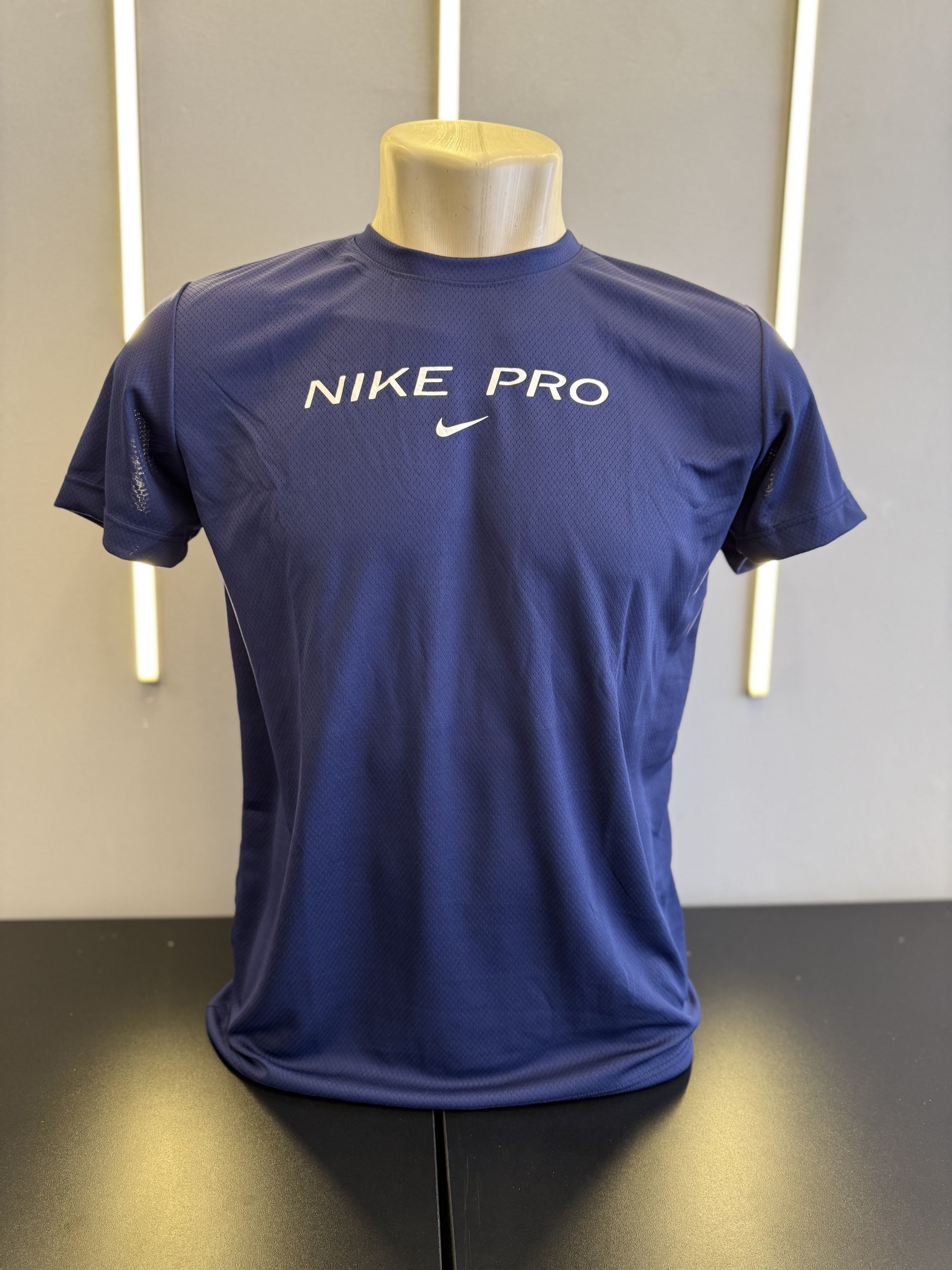 Camiseta nike dri-fit unidade
