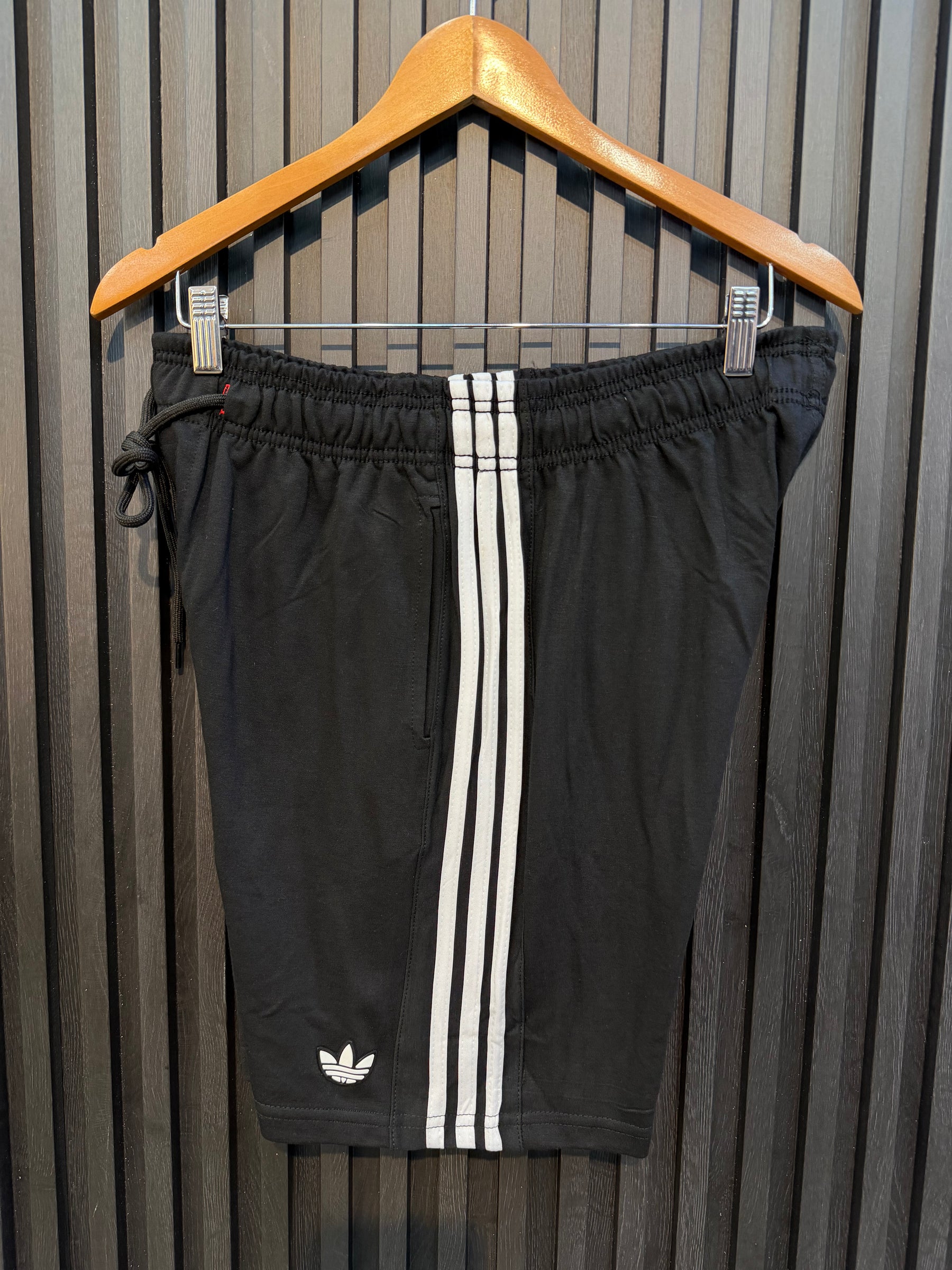 Shorts Moletinho - Adidas retrô