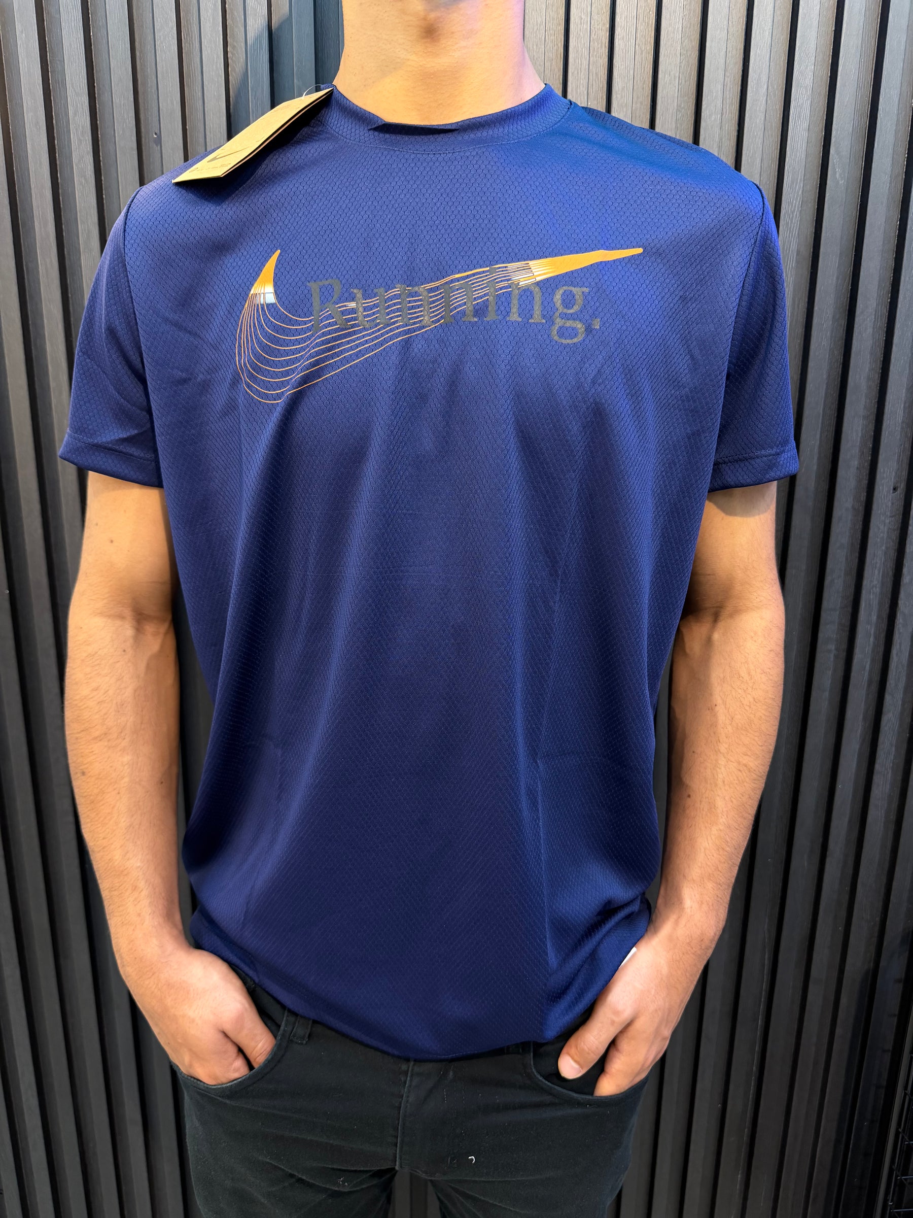Camiseta Nike Dri-Fit Masculina – Unidade