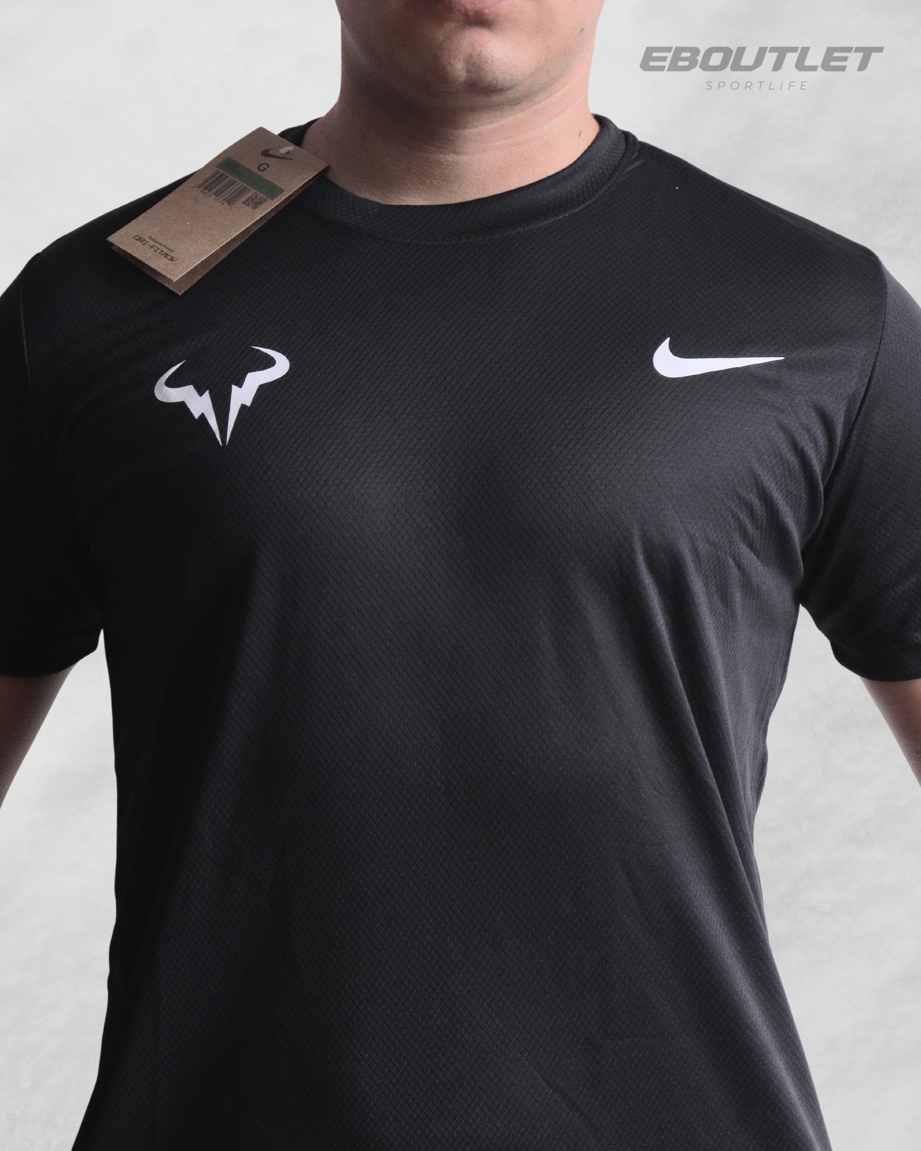 Conjunto Dri-Fit: Camiseta + Shorts - Nike / R. Nadal