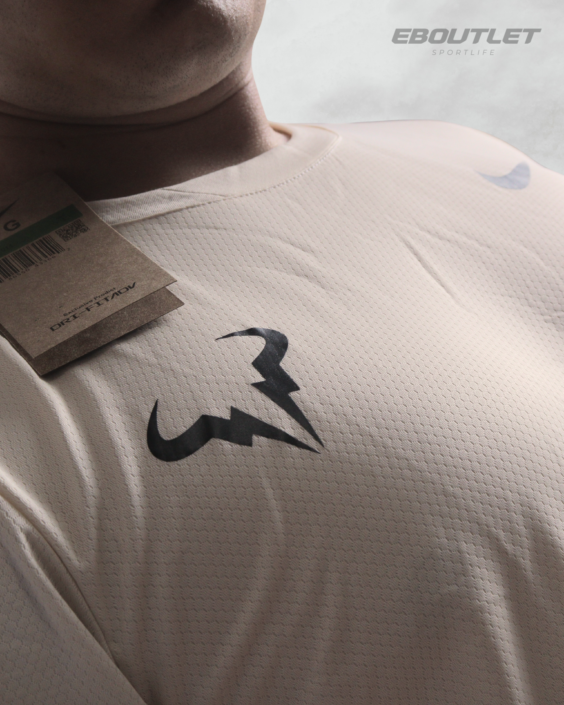 Conjunto Dri-Fit: Camiseta + Shorts - Nike / R. Nadal