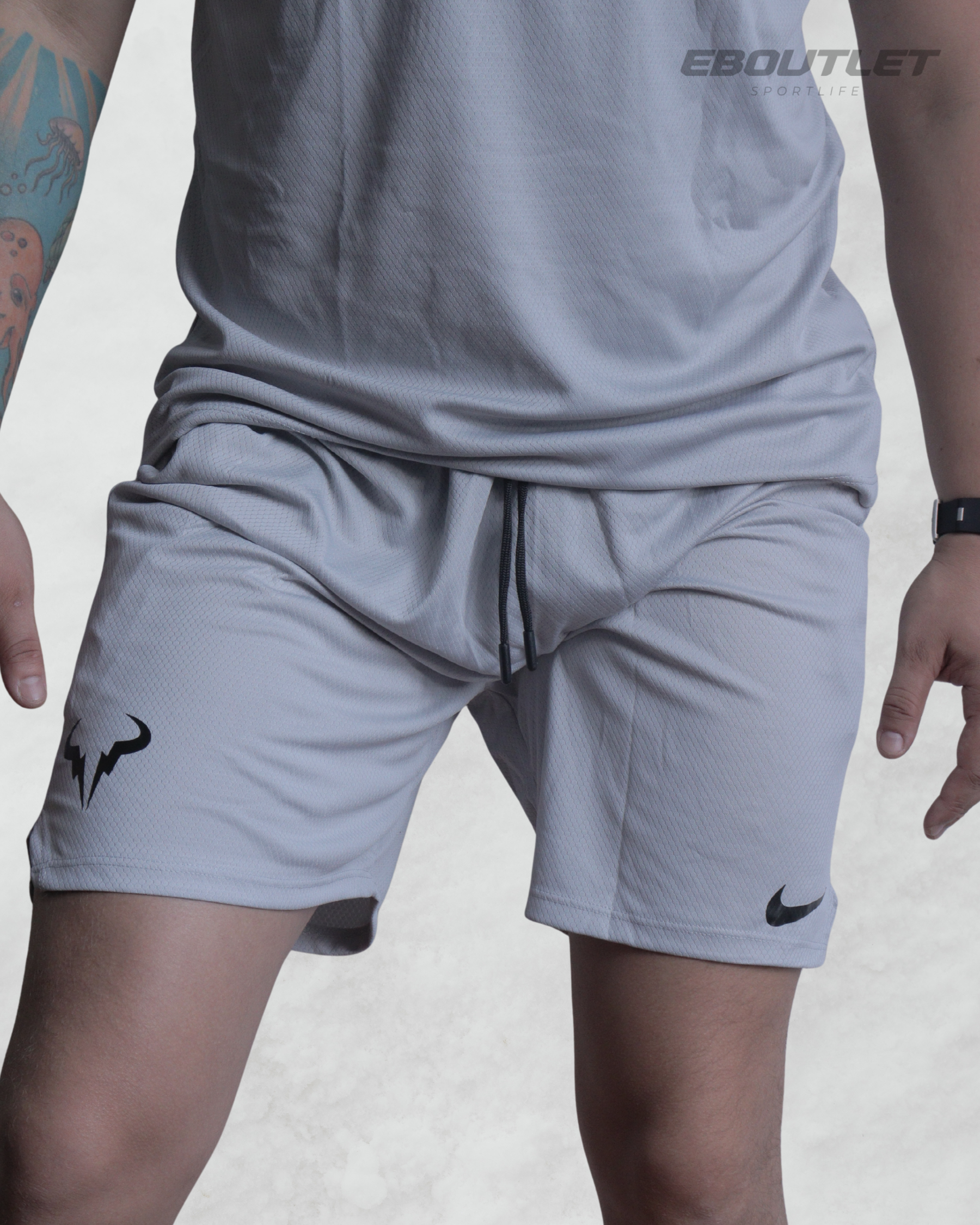Conjunto Dri-Fit: Camiseta + Shorts - Nike / R. Nadal
