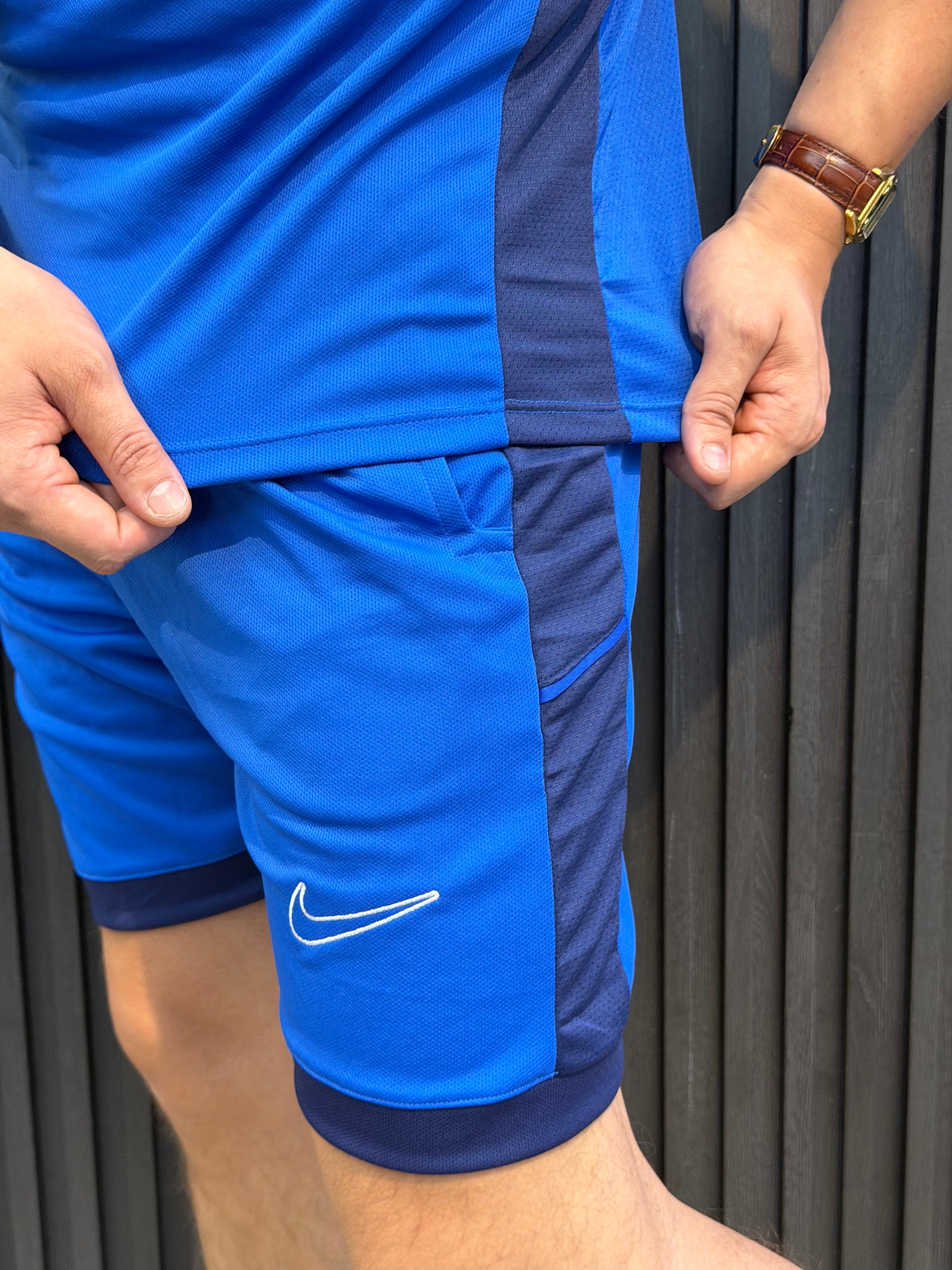Conjunto Drifit: Camiseta + Shorts - Nike Academy 2026