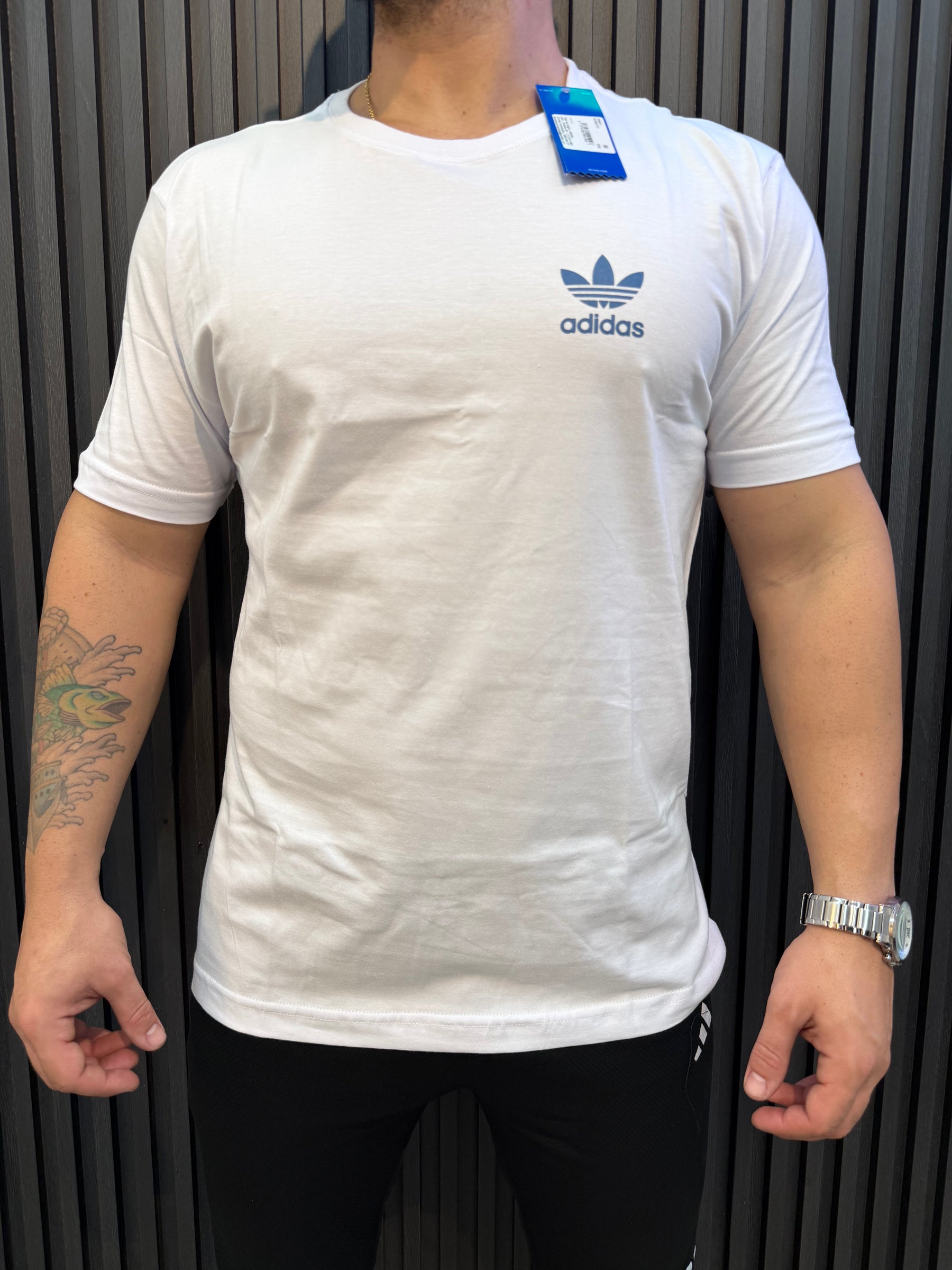 Camiseta Adidas Classic Algodão - Malha 30.1