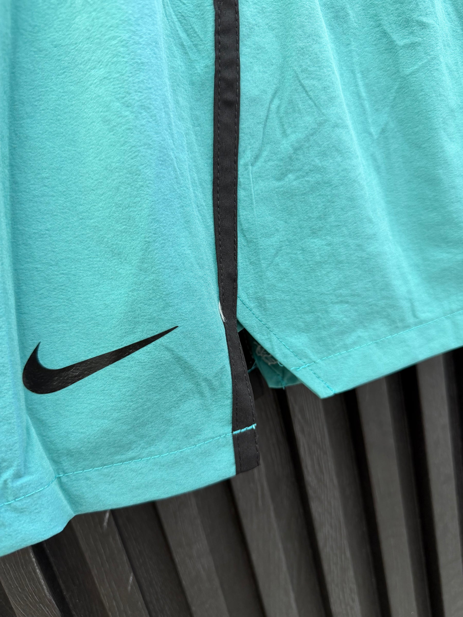 Shorts Dri-fit Nike - Feminino