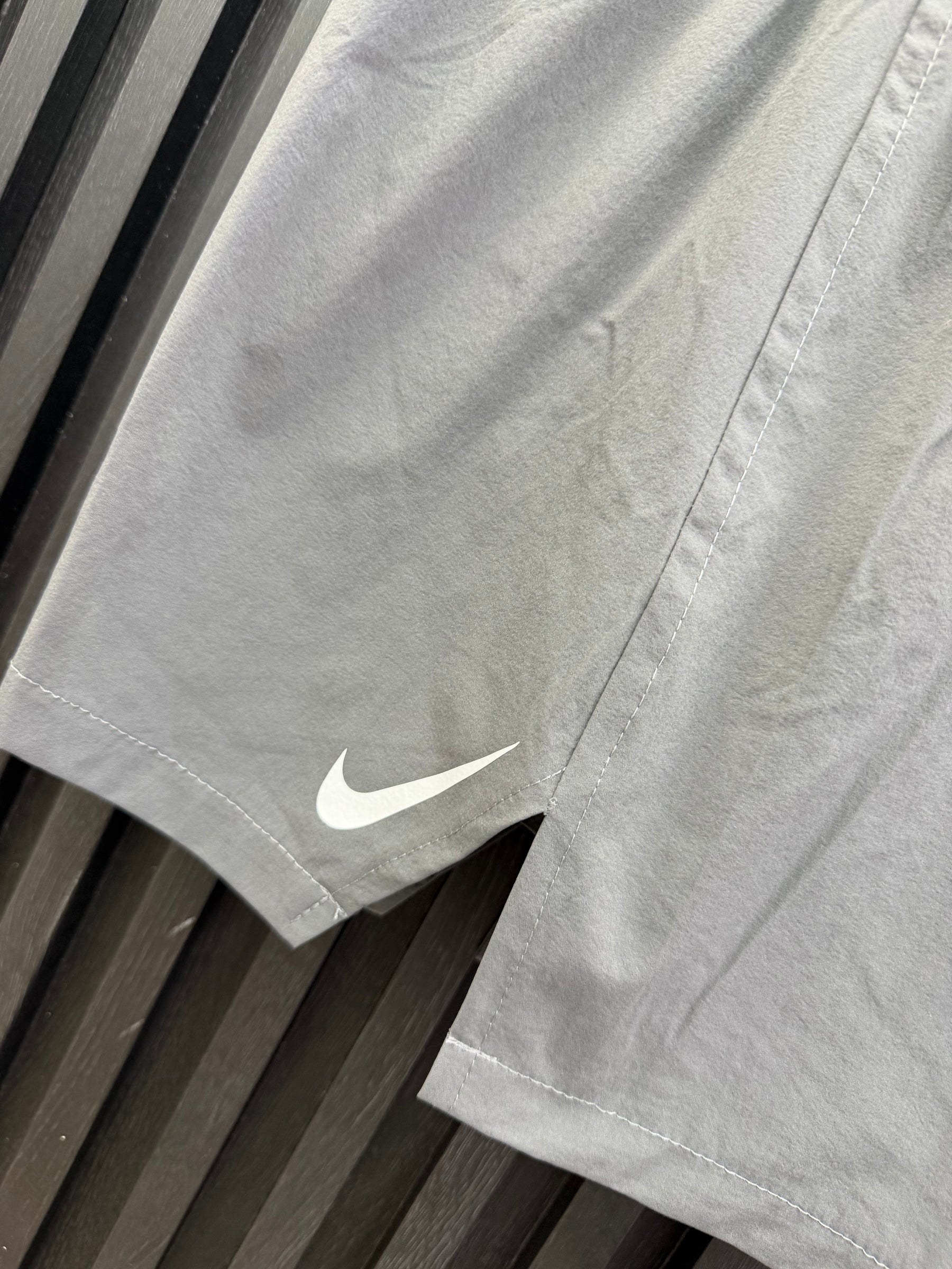 Dri-fit Nike clássico - Feminino