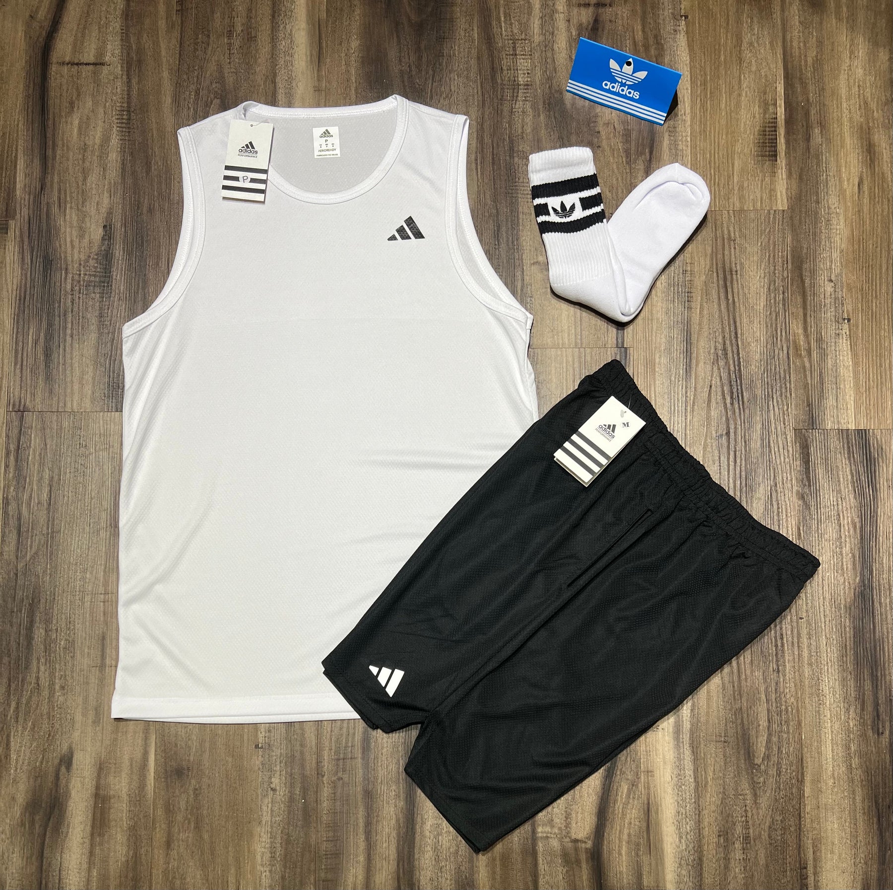 Kit Adidas Dri-Fit: Regata + Shorts + Meia (Modelo 2)
