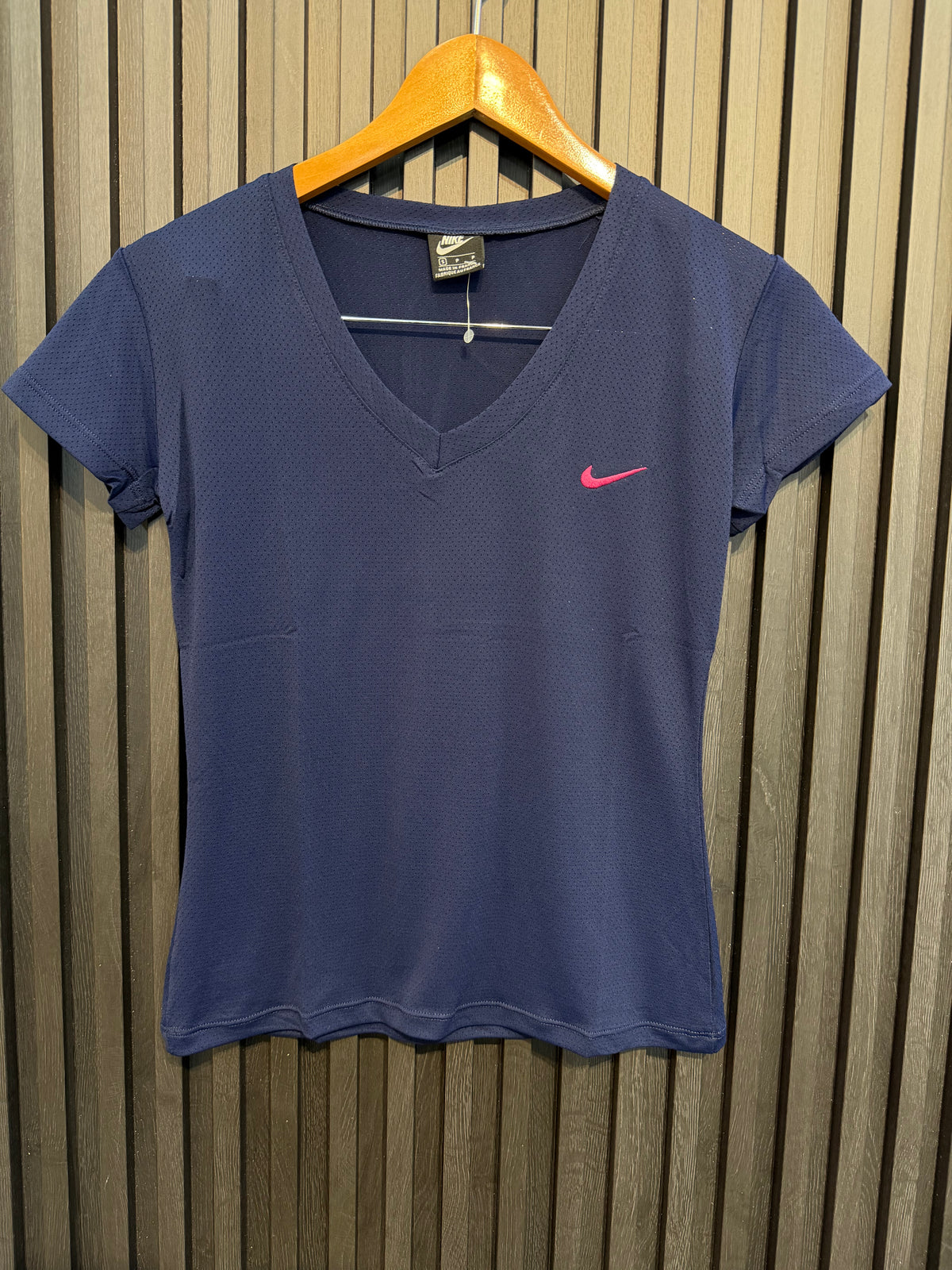 Camiseta Dri-Fit Nike – Feminino