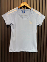 Camiseta Dri-Fit Adidas – Feminino