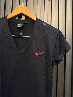 Camiseta Dri-Fit Nike – Feminino
