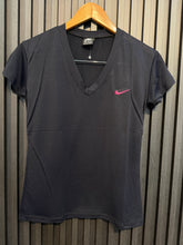 Camiseta Dri-Fit Nike – Feminino