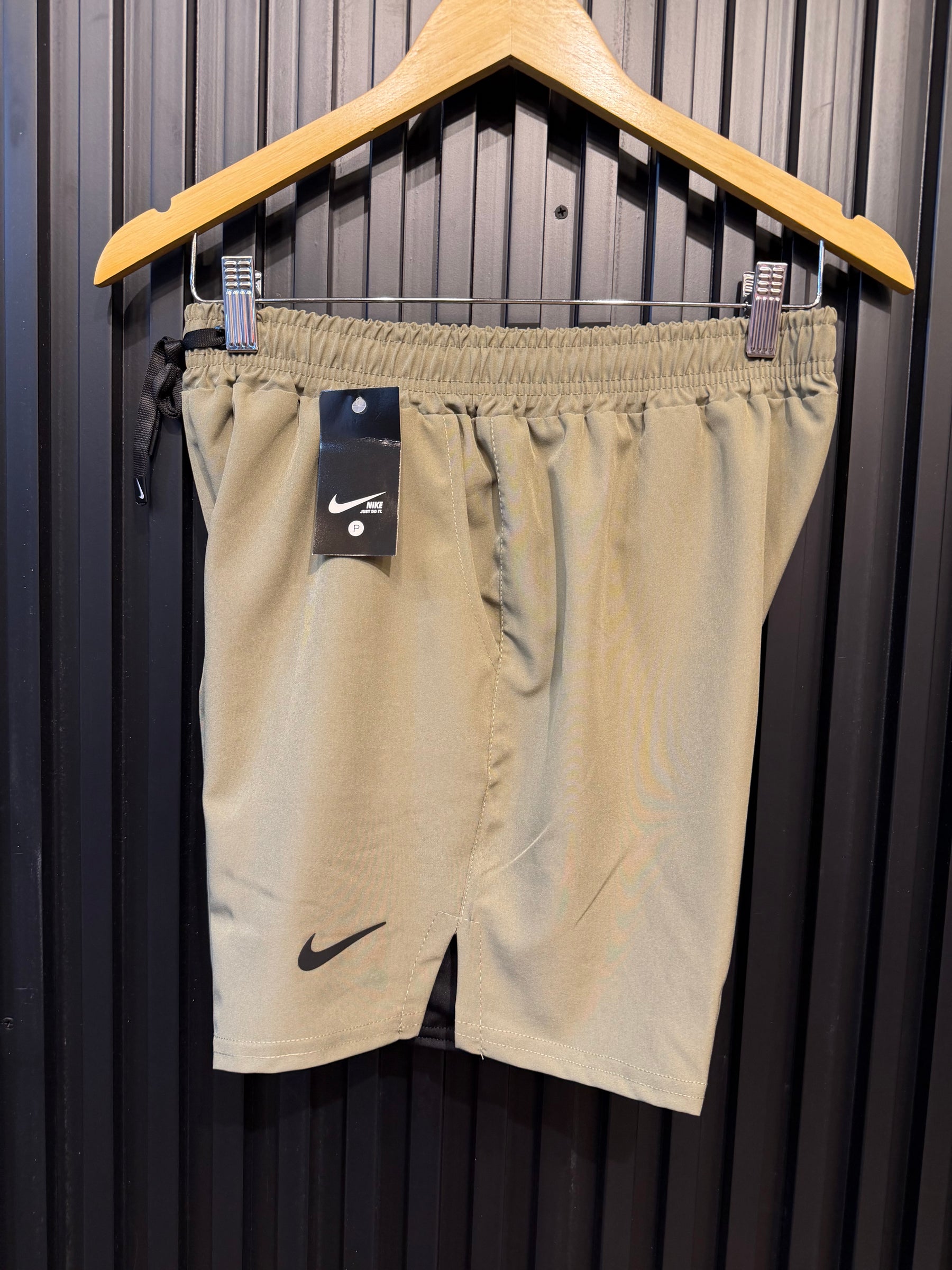 Shorts Nike de Compressão Dri-Fit Masculino — Unidade