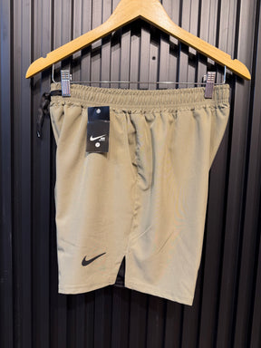 Shorts Nike de Compressão Dri-Fit Masculino — Unidade