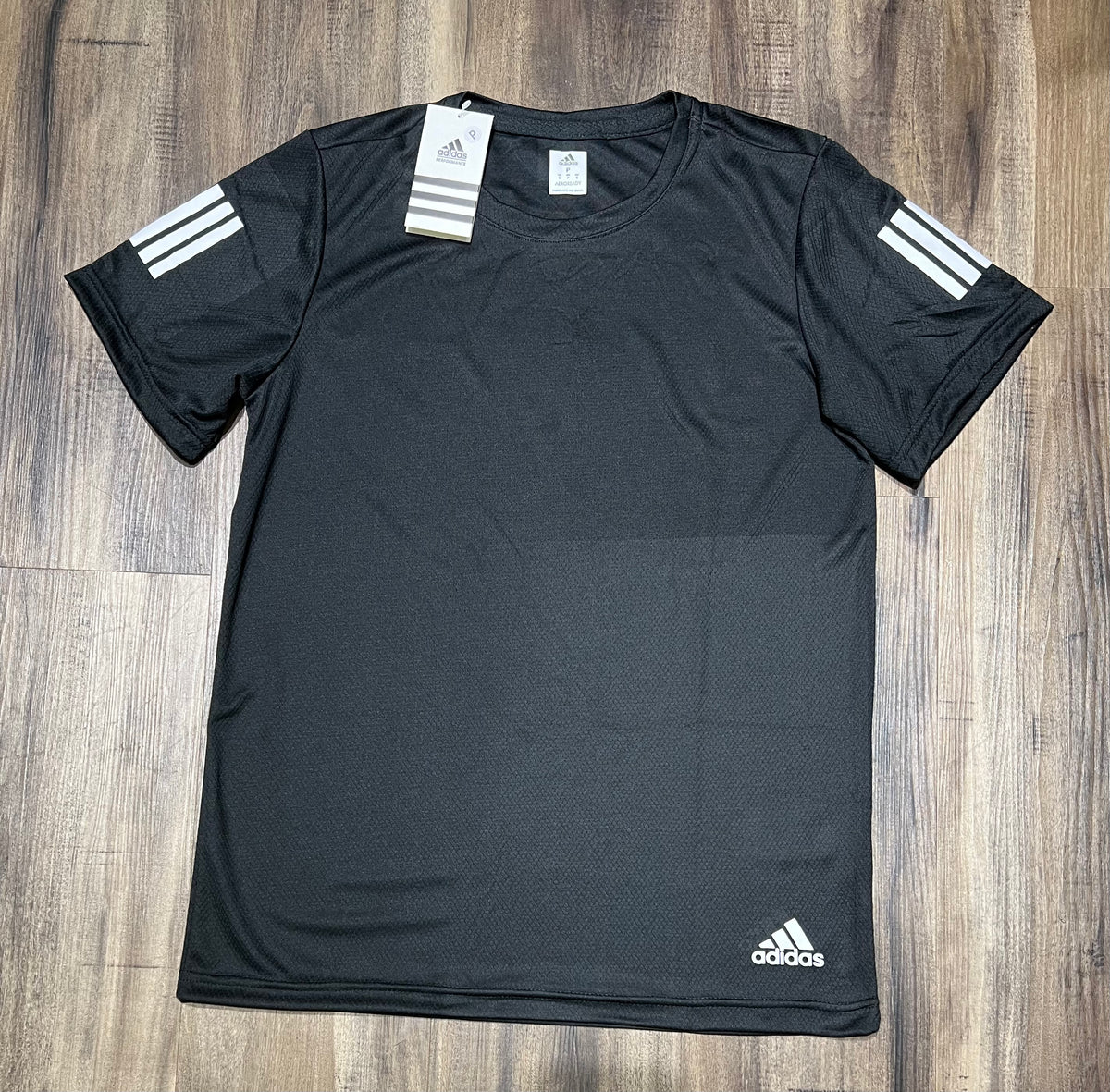 Camiseta dri-fit adidas