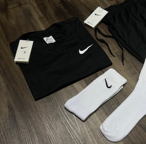 Oferta Kit nike camiseta shorts e meia