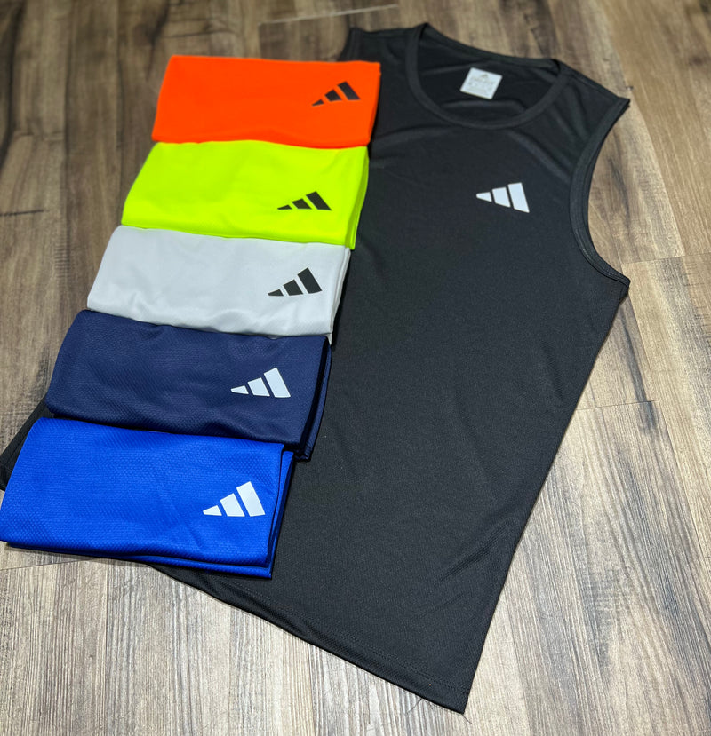 Kit especial com 6 regatas adidas dri-fit