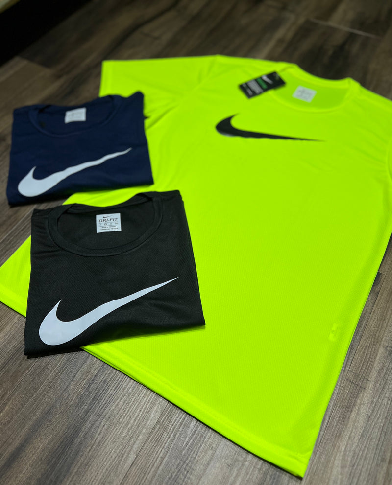 Kit com 3 camisetas nike dri-fit