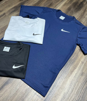 Kit com 3 camisetas nike dri-fit