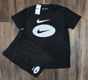 Conjunto Dri-Fit: Camiseta + Shorts - Nike