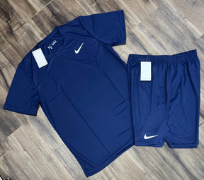 Conjunto Dri-Fit: Camiseta + Shorts - Nike