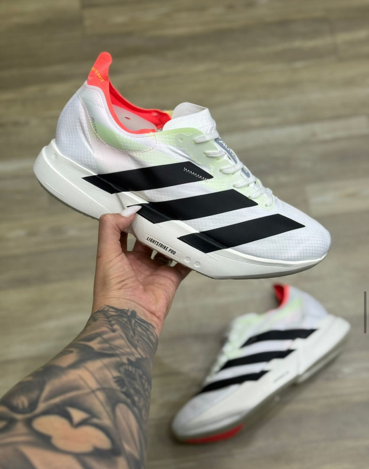 Tennis adizero importado