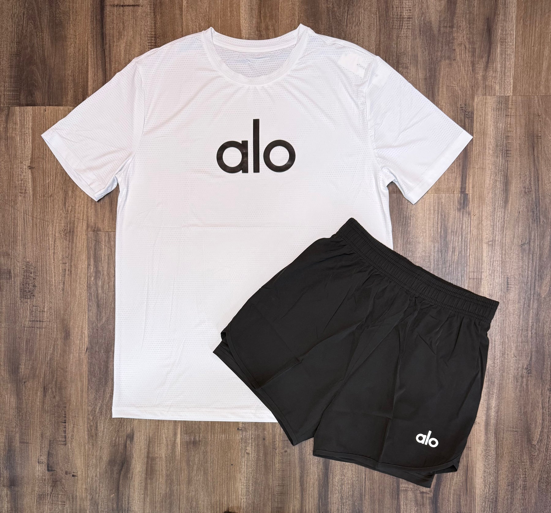 Conjunto ( ALO ) camiseta, shorts  compressão