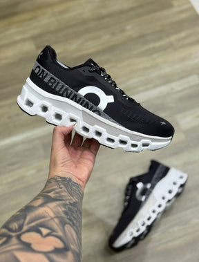 Tennis on running cloudmonster2 premium