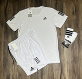 Oferta Kit adidas camiseta shorts e meia