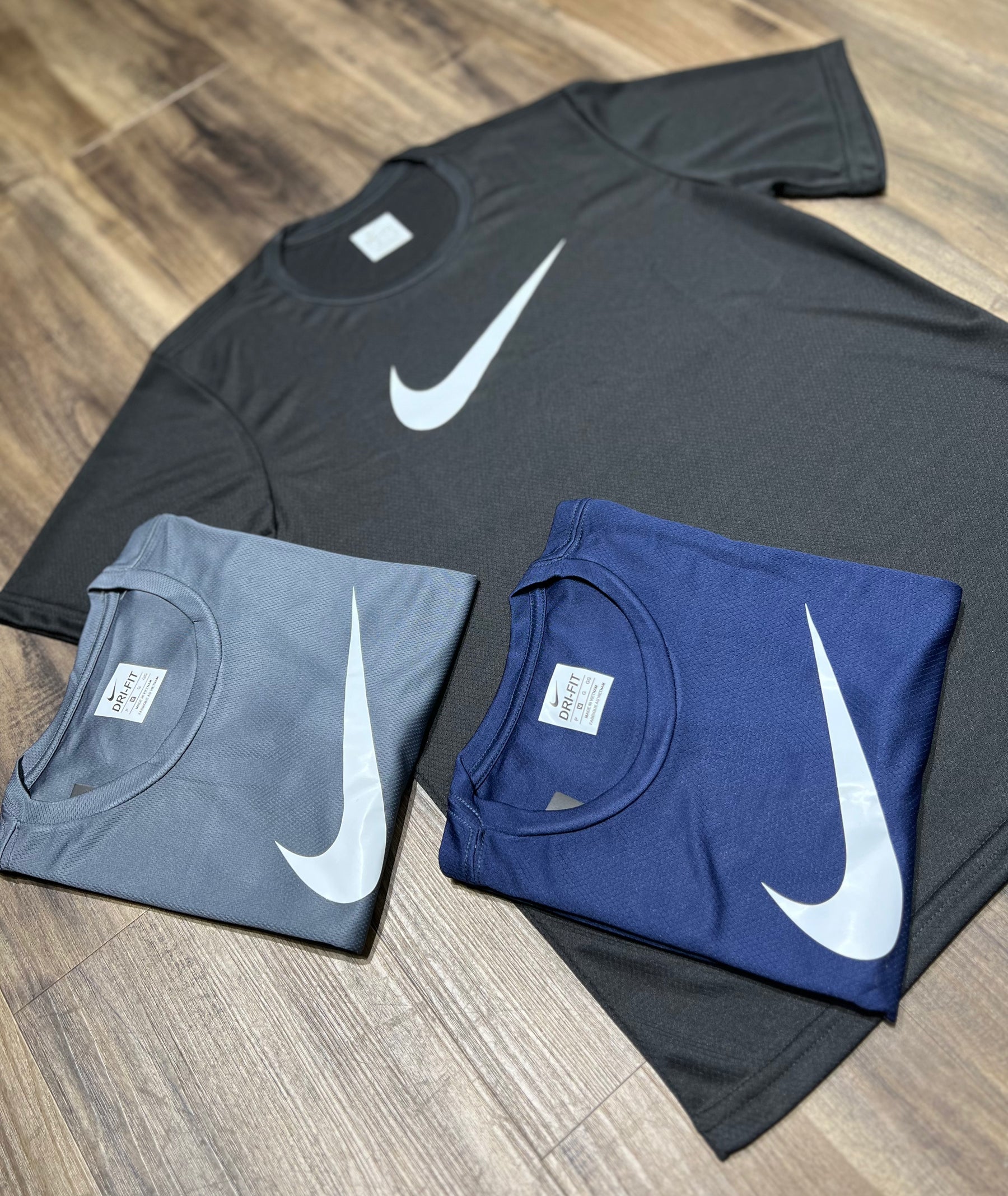 Kit com 3 camisetas nike dri-fit