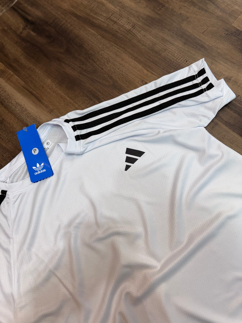 Camiseta adidas retrô unidade