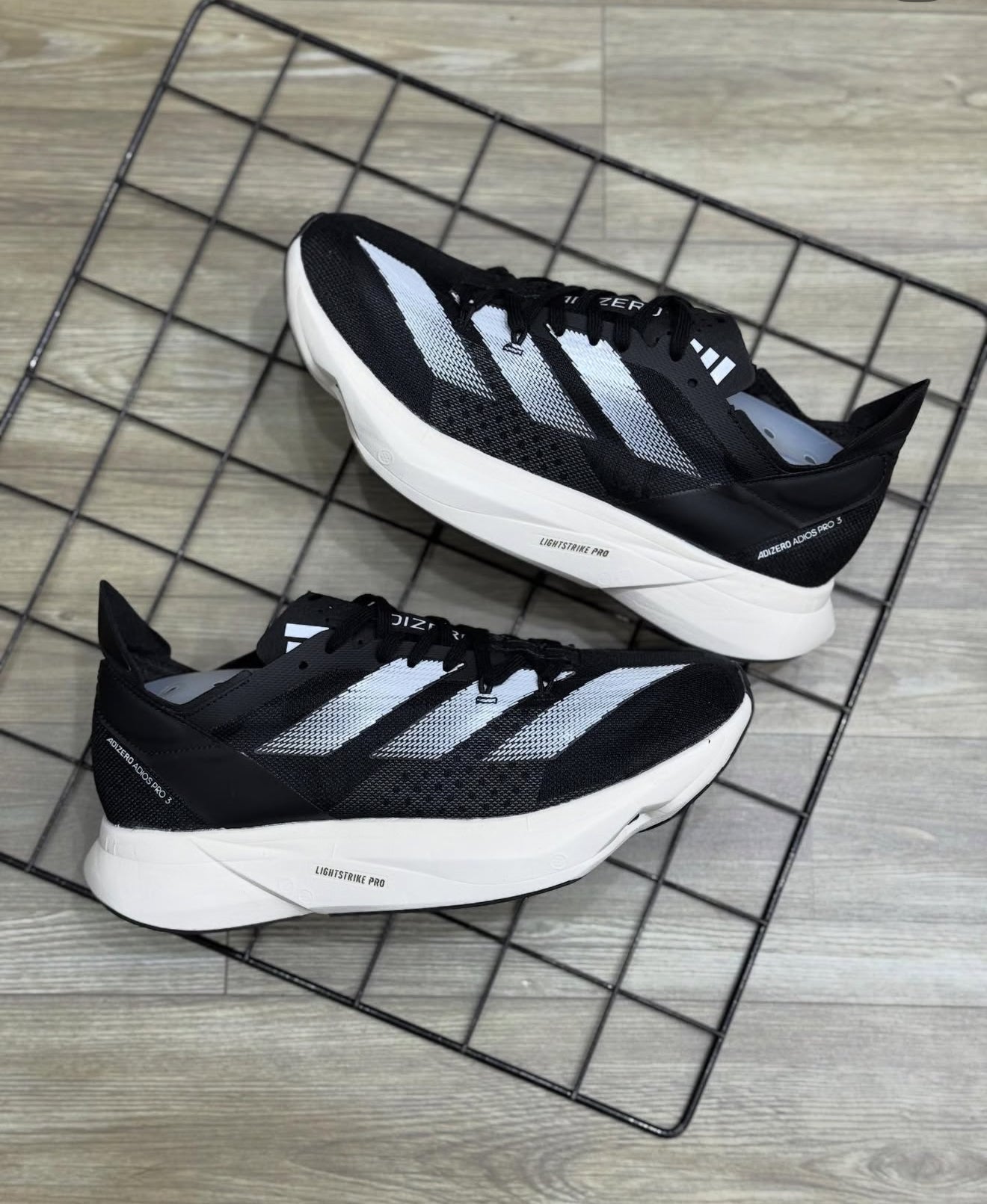 Tennis adizero importado