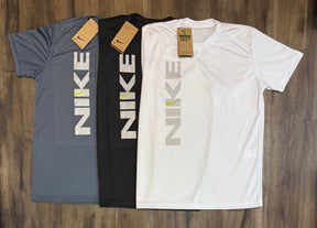 Kit com 3 camisetas dri-fit Nike