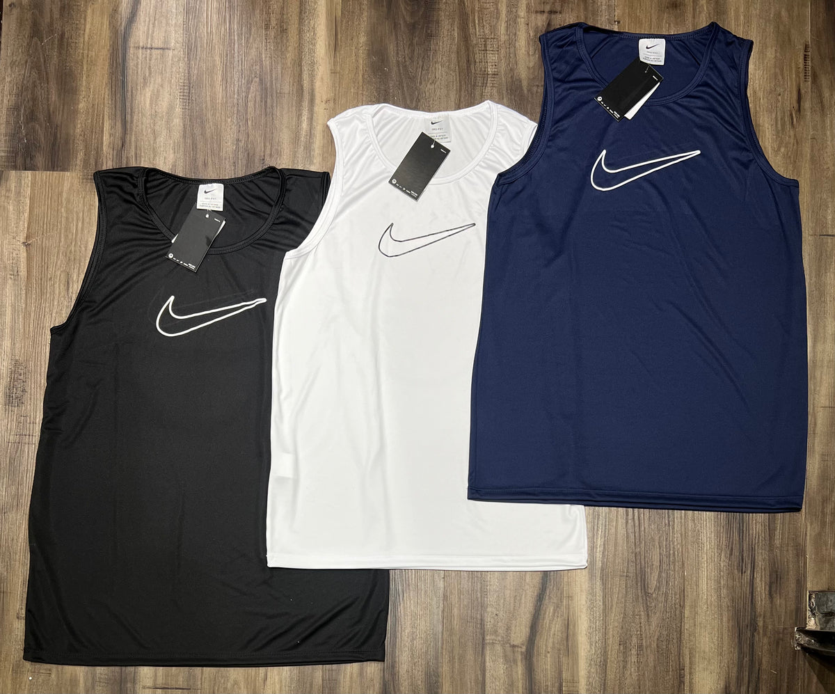 Kit com 3 regatas Nike dri-fit