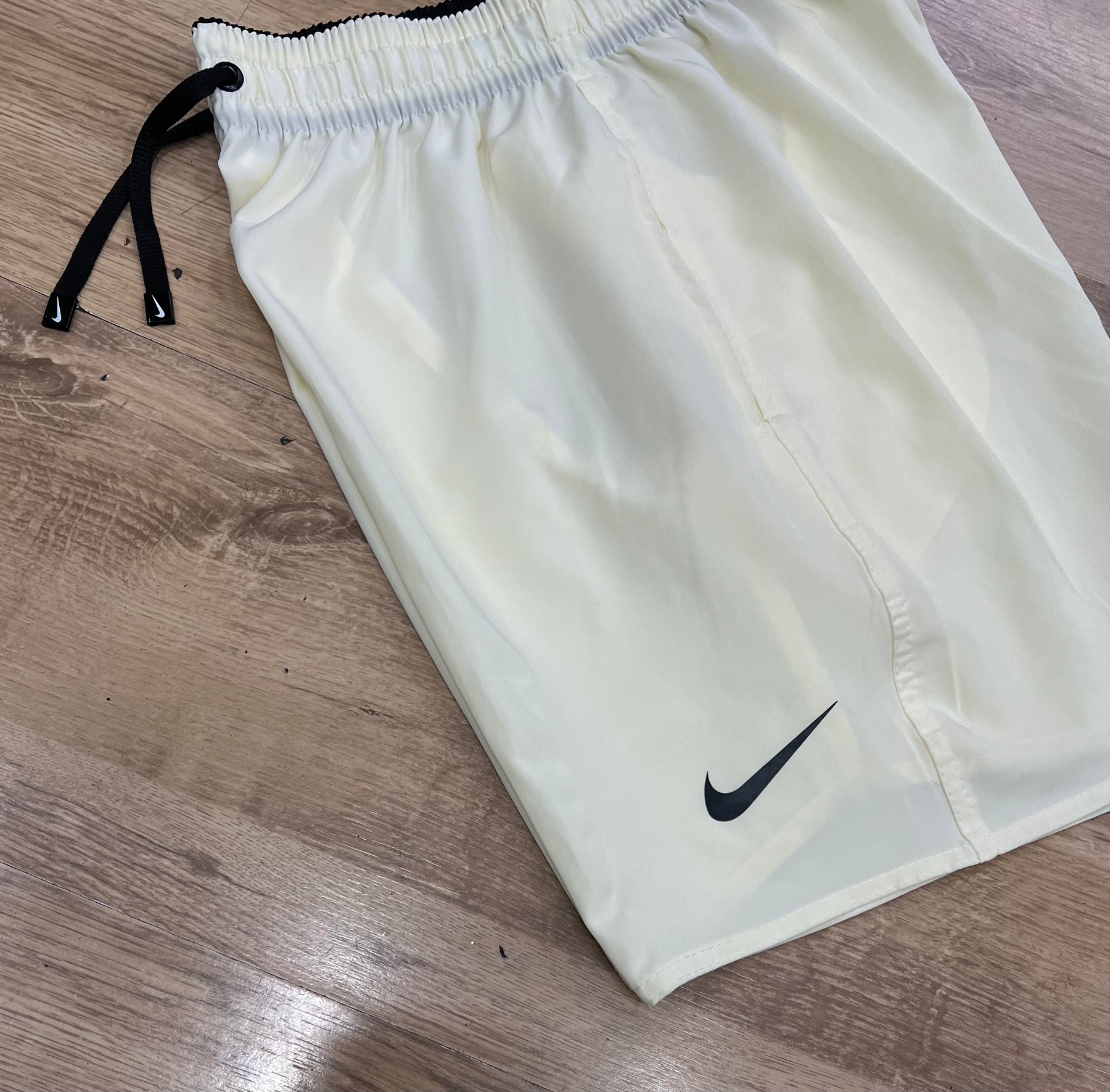 Bermuda Nike mauricinho dri-fit unidade