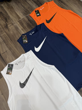 Kit com 3 regatas nike dri-fit
