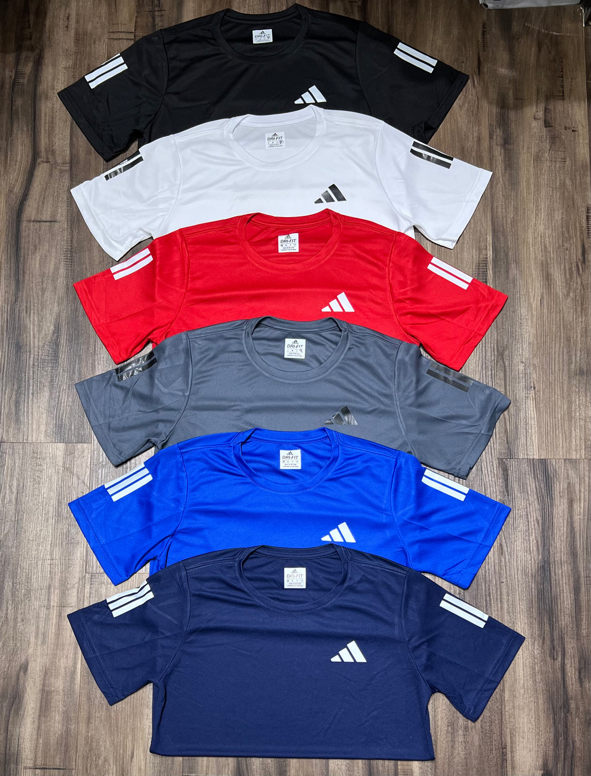 Kit com 6 camisetas adidas dri-fit