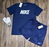 Oferta Kit nike camiseta shorts e meia